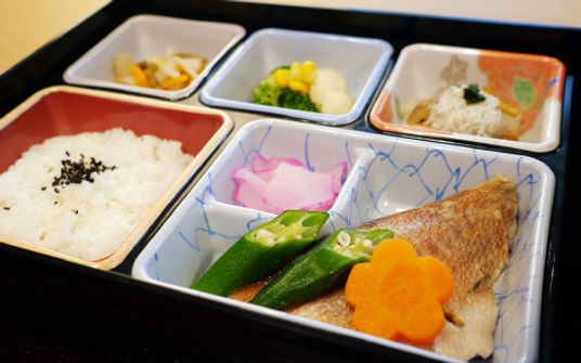 バラエティ豊かな料理