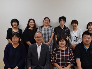 職員の集合スタッフイメージ  