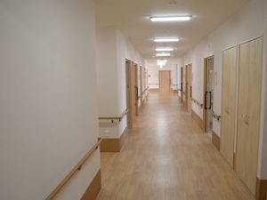 明るい廊下  