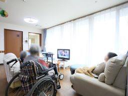 リビングの明るい空間