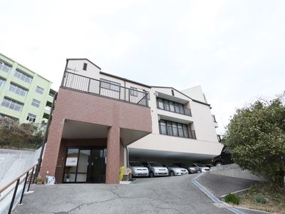 清潔で整った外観の建物