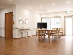 明るい多目的スペース