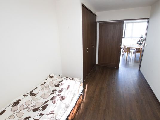 居室からダイニング眺め