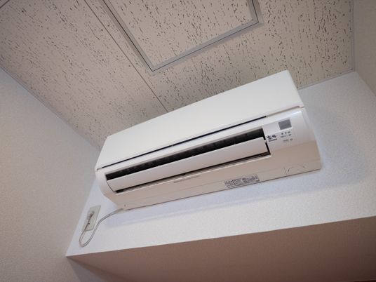 壁掛け式エアコンの写真