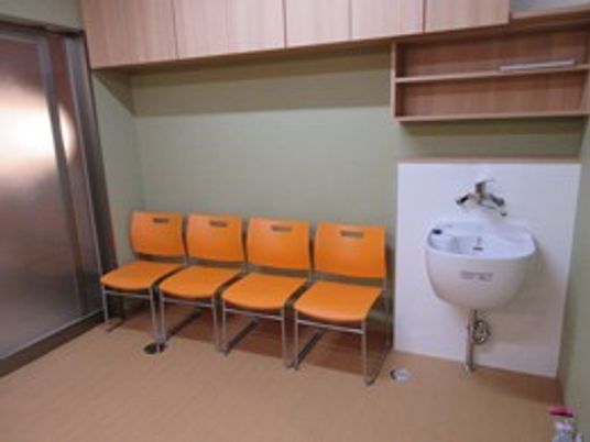 明るい空間の洗面台