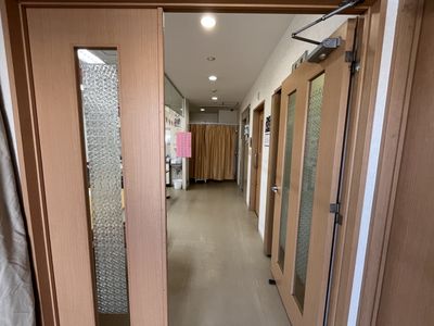 広い廊下
