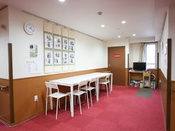 多目的スペース内観