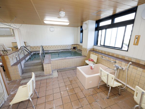 バリアフリー浴室施設