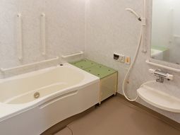 アクセス抜群の浴室