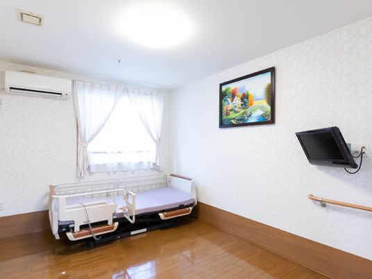 清潔感のある明るい居室