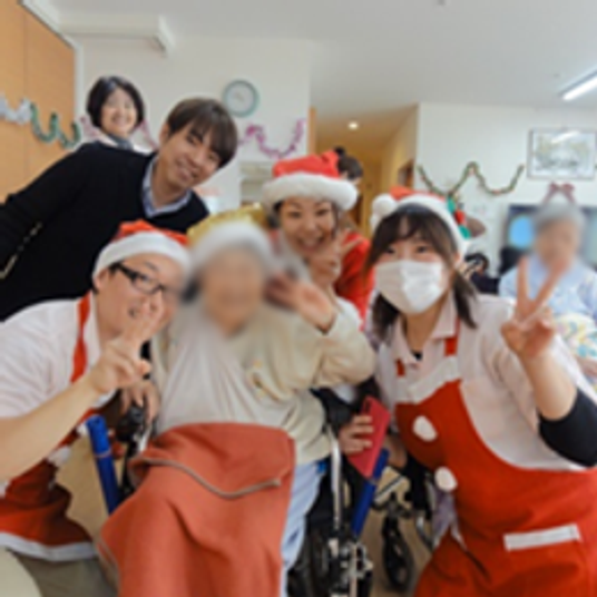 笑顔の人々の集合