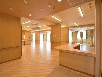 機能訓練室の広々とした空間