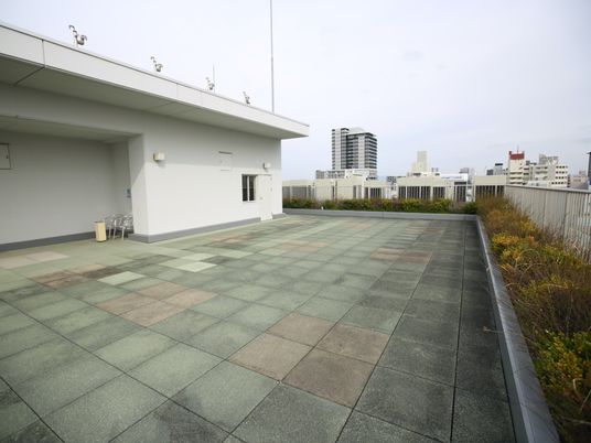 広々とした屋上テラス