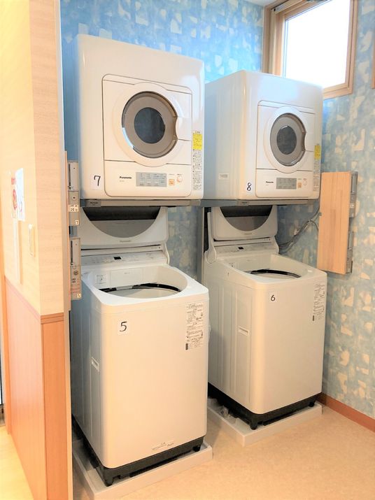 清潔な洗濯機設備