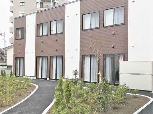 新しい施設の外観