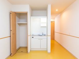 居室の明るい照明