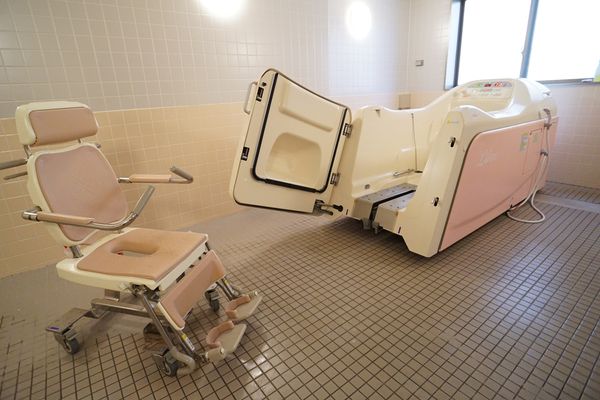 特殊浴室の設備