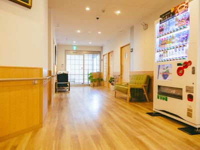 広々とした廊下