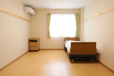 ベッドのある居室