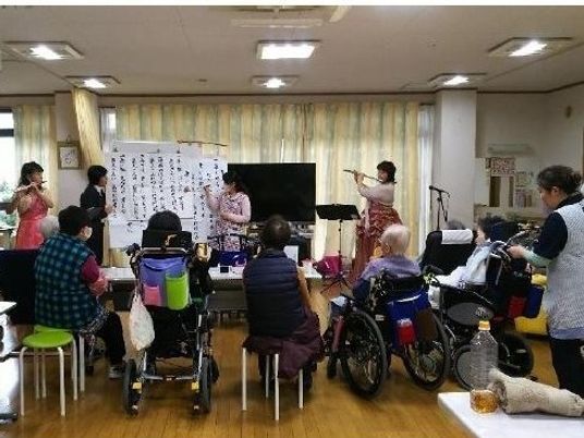 多目的室での活動風景