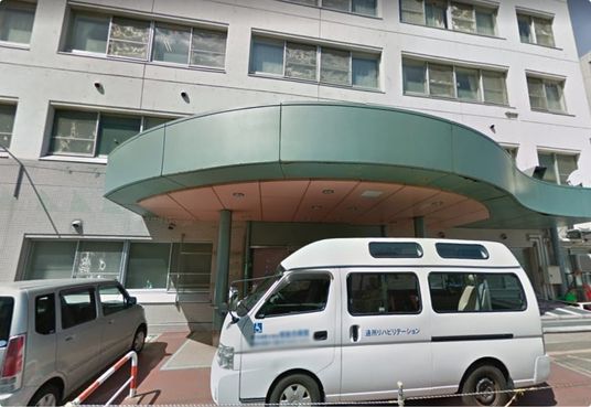 広々とした外観