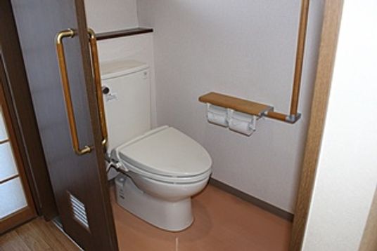 便座のあるトイレ