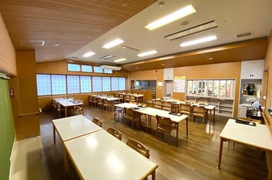 明るい空間のダイニング