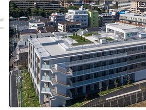 外観の建物全景  