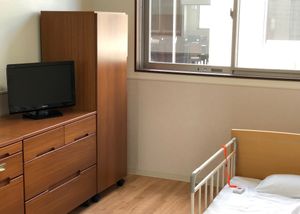 暖かい自然光が入る居室