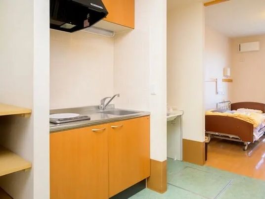 居室横のミニキッチン  