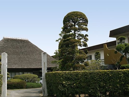 和風の建物の外観  