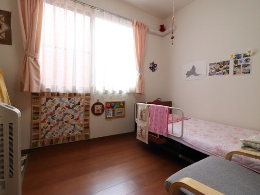 居室の明るい一角