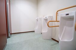バリアフリー浴室設備