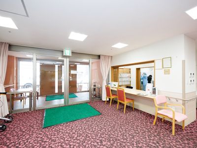 エントランスホールの風景