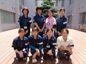 スタッフ集合の中庭  