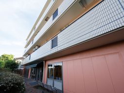 清潔感ある建物外観