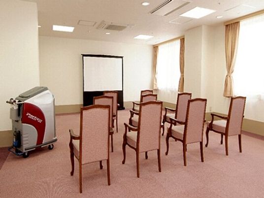 研修スペースの整った部屋