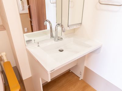 シンプルな洗面台