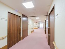 清潔な廊下の風景