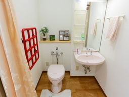 清潔感あるトイレ空間