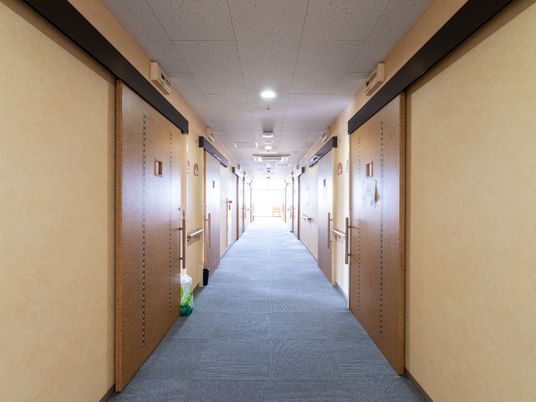 清潔な廊下の風景