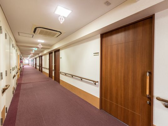 廊下の落ち着いた風景
