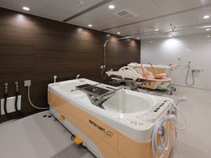 モダンな浴室設備