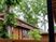 木造建物の中庭  