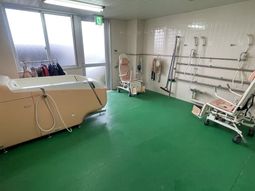 設備の整う浴室