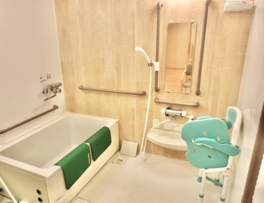 介助用設備付き浴室