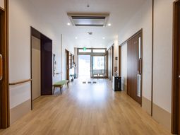 広々とした廊下