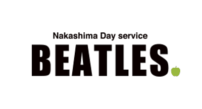 看板が映る壁