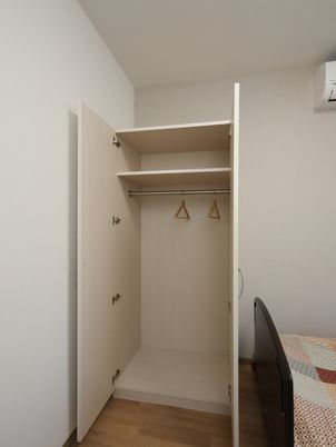 開放的なクローゼット