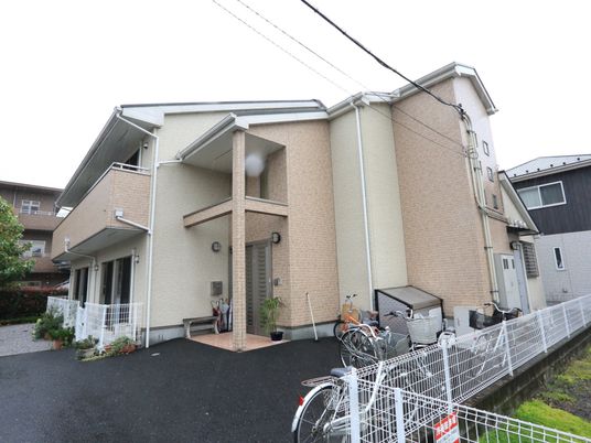 清潔感のある建物外観